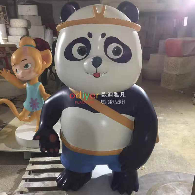 玻璃鋼大熊貓雕塑抽象動物小品景觀藝術擺件 玻璃鋼大熊貓雕塑抽象動物小品景觀藝術擺件